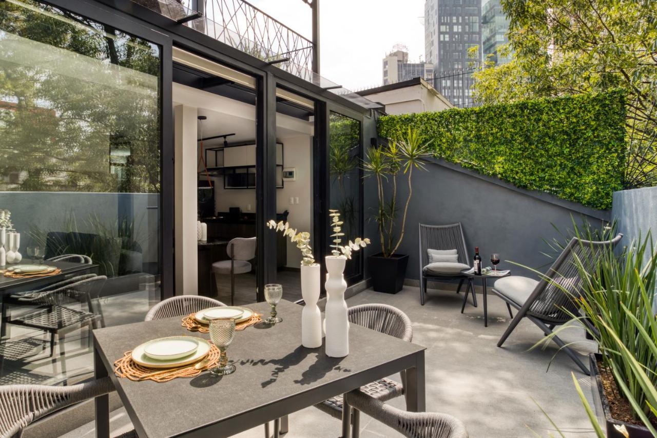 Master Penthouse with a Private Terrace